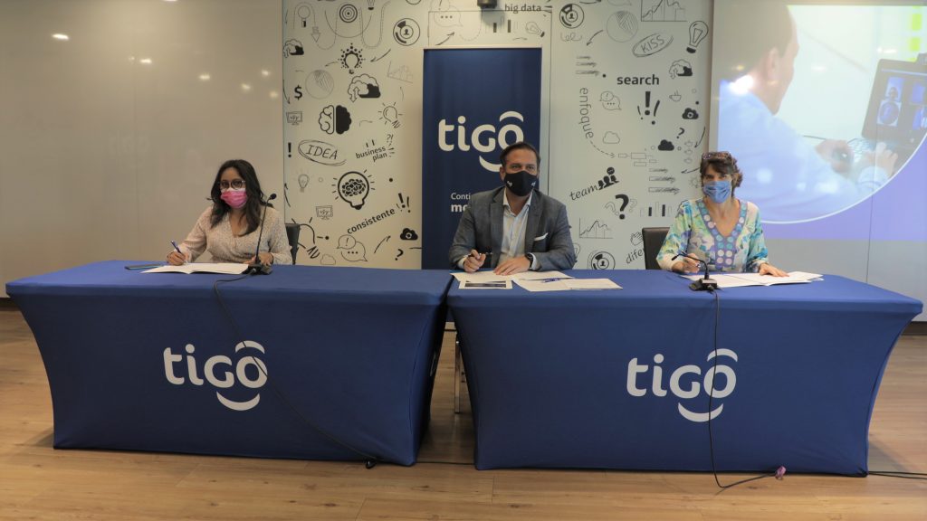 Tigo Panamá lanza Maestros Conectados, en alianza con UNICEF y el Ministerio de Educación