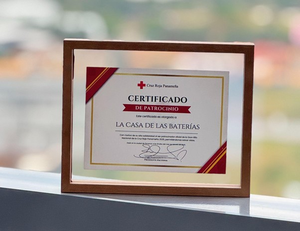 La Casa de las Baterías recibe reconocimiento de la Cruz Roja Panameña por su compromiso con la Gran Rifa Nacional 2025